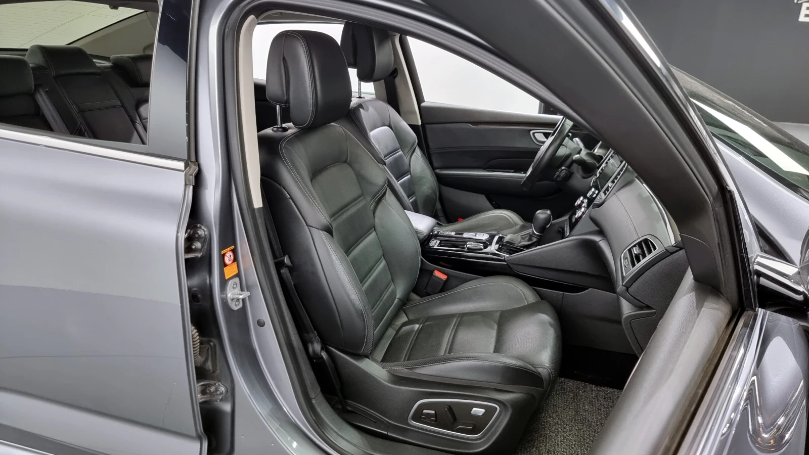 Renault Samsung SM6 2.0LPE | Mobile.bg   12