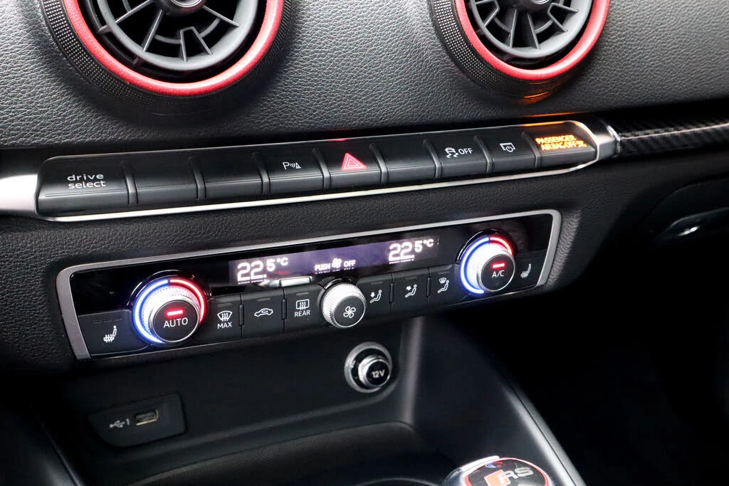 Audi Rs3 *  *    *   *  | Mobile.bg   11