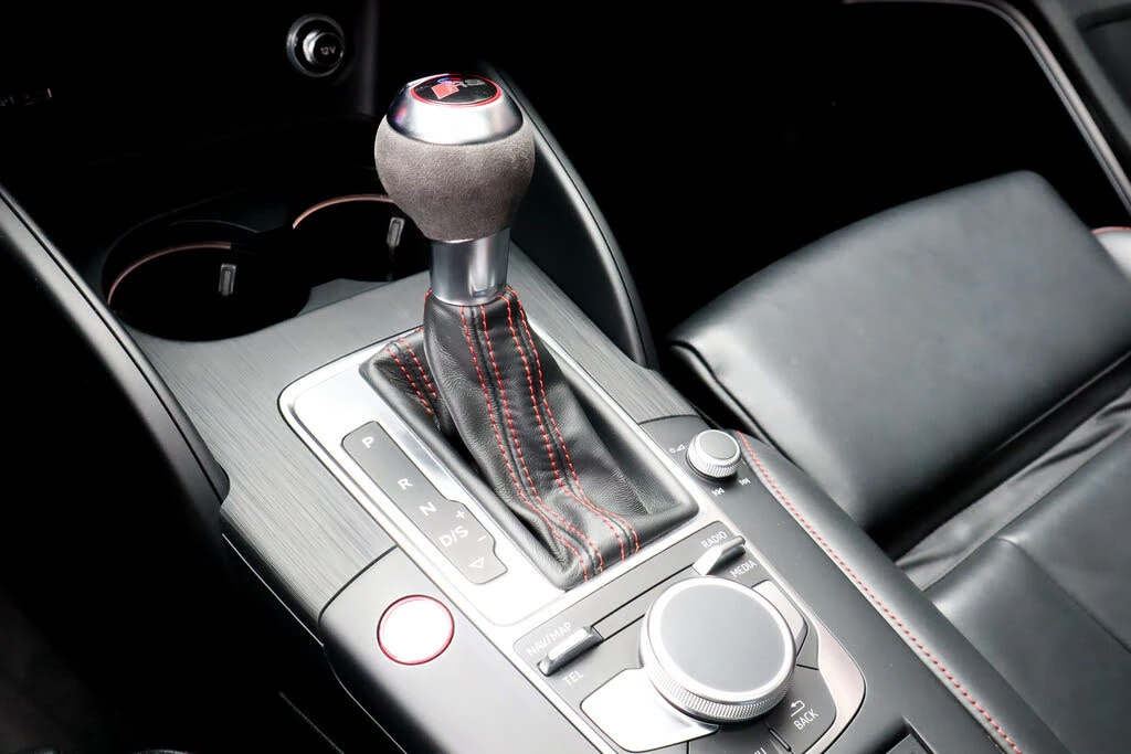 Audi Rs3 *  *    *   *  | Mobile.bg   12