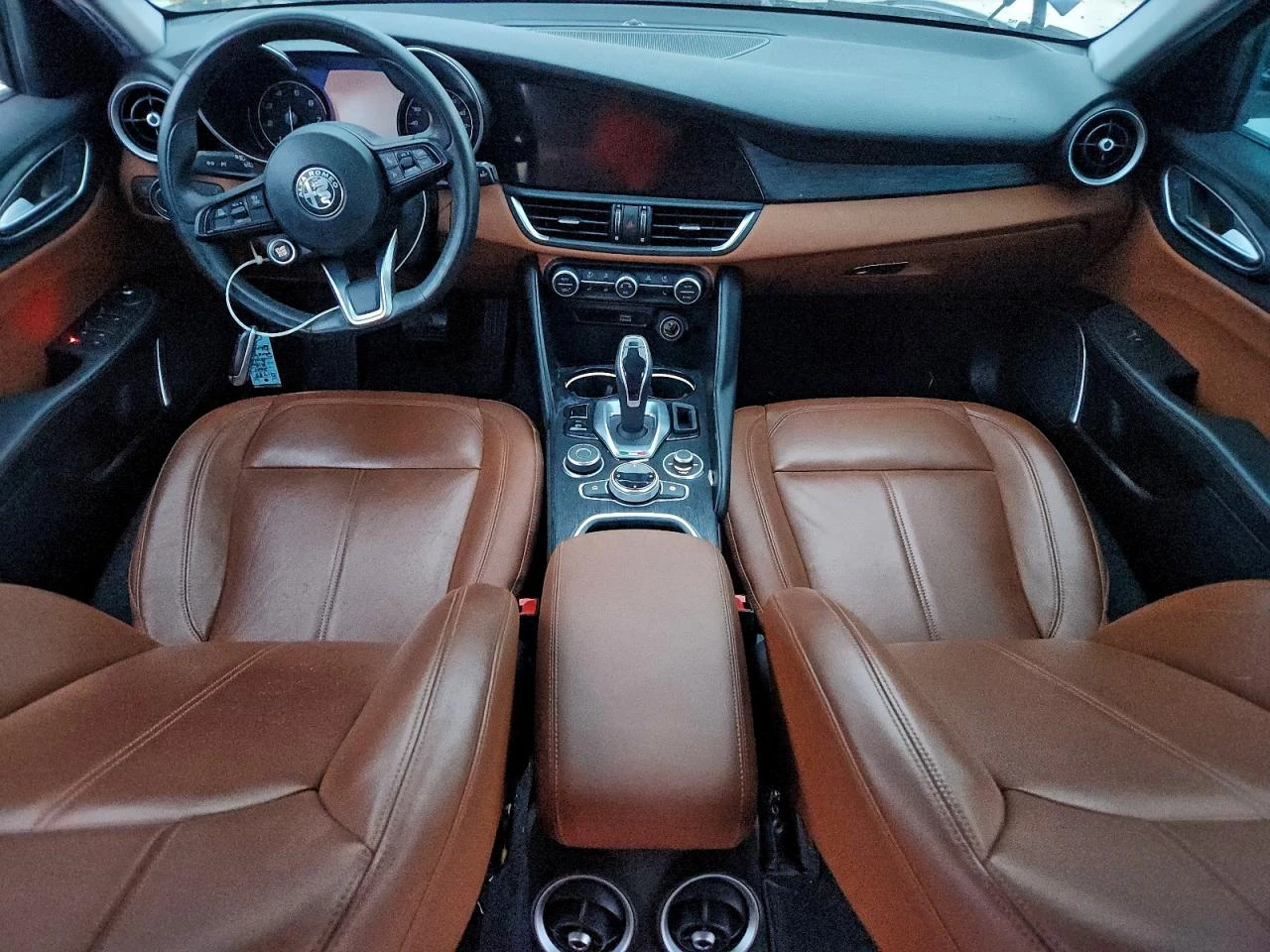 Alfa Romeo Giulia SPORT*  - изображение 9