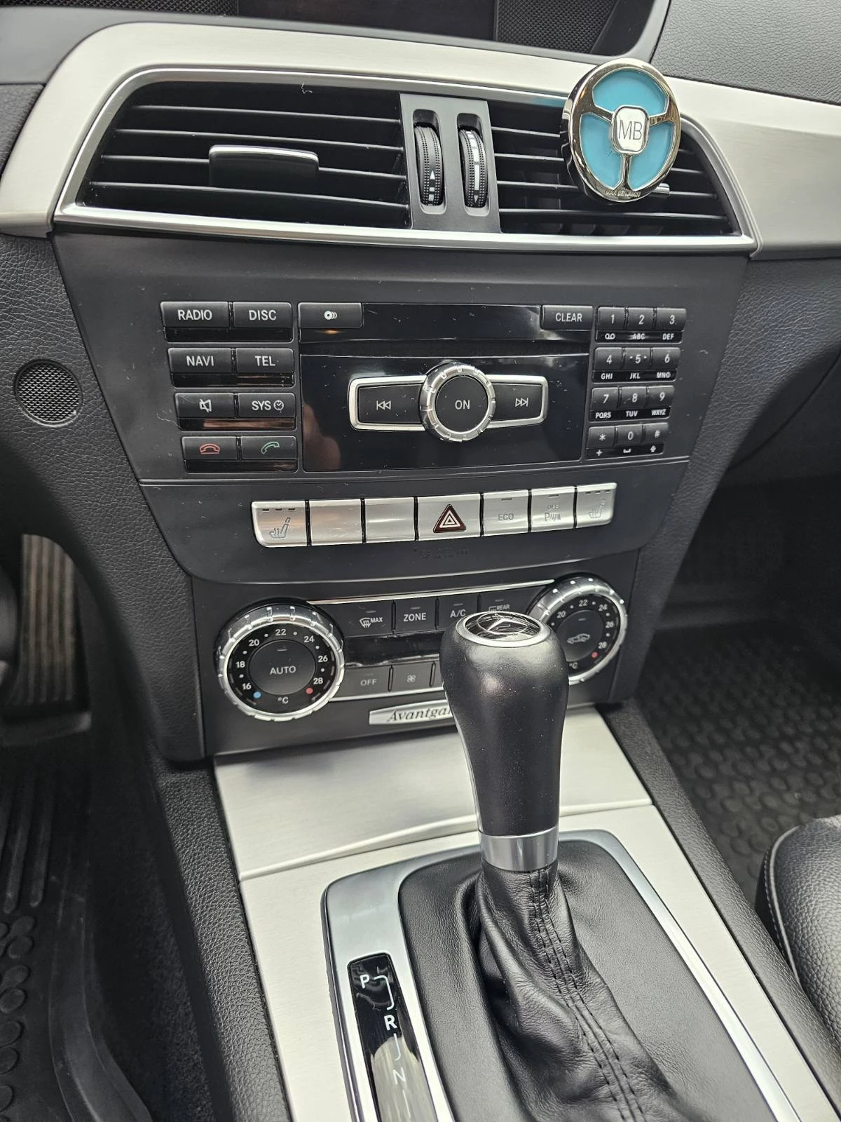 Mercedes-Benz C 220 2.2 | Mobile.bg � ����������� 11