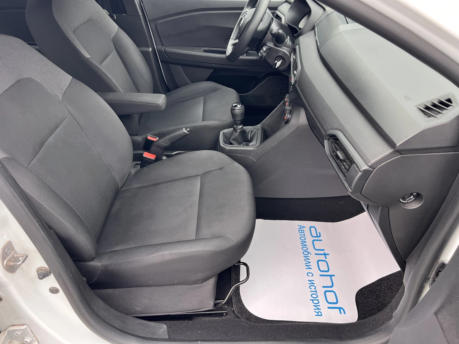 Dacia Sandero ESSENTIAL/1.0TCE/91K.C./5MT/LPG/ГАРАНЦИЯ - изображение 9