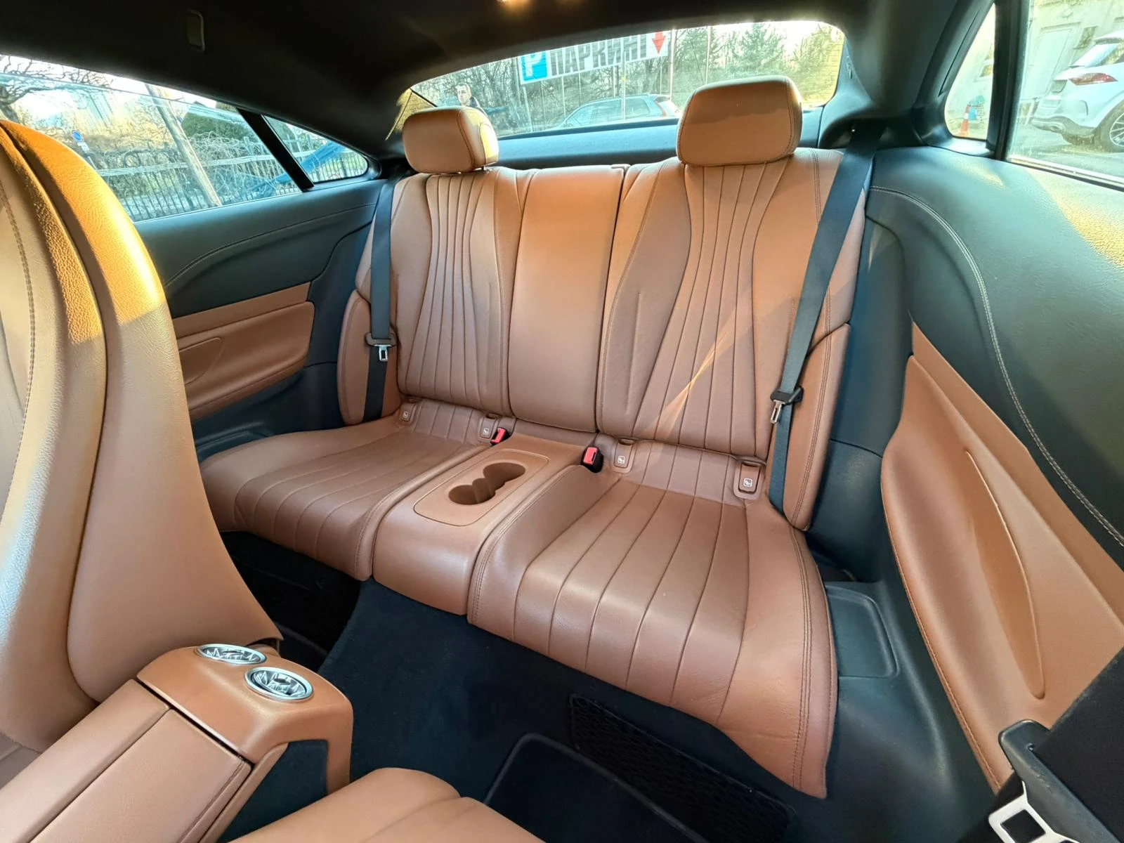 Mercedes-Benz E 220 4MATIC Coupe Avantgarde | Mobile.bg � ����������� 15