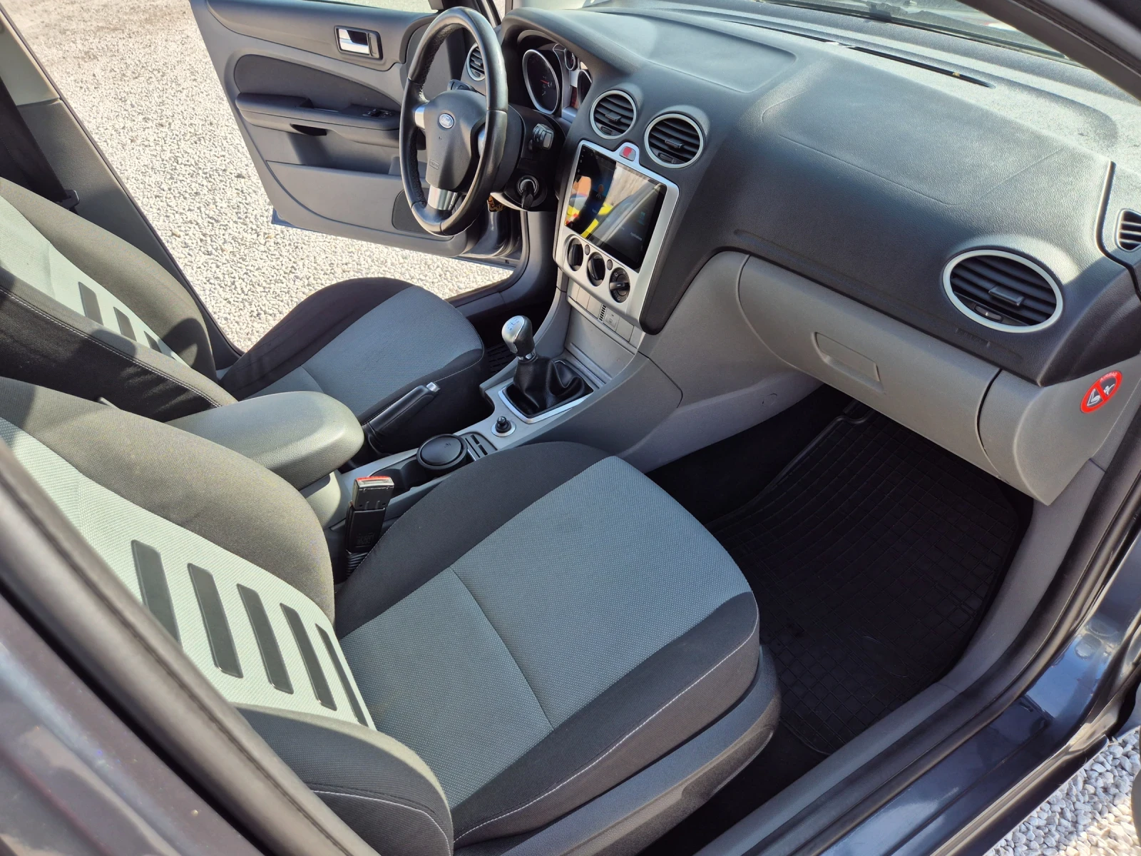 Ford Focus 1.6TDCI 109ps. Регистриран - изображение 10