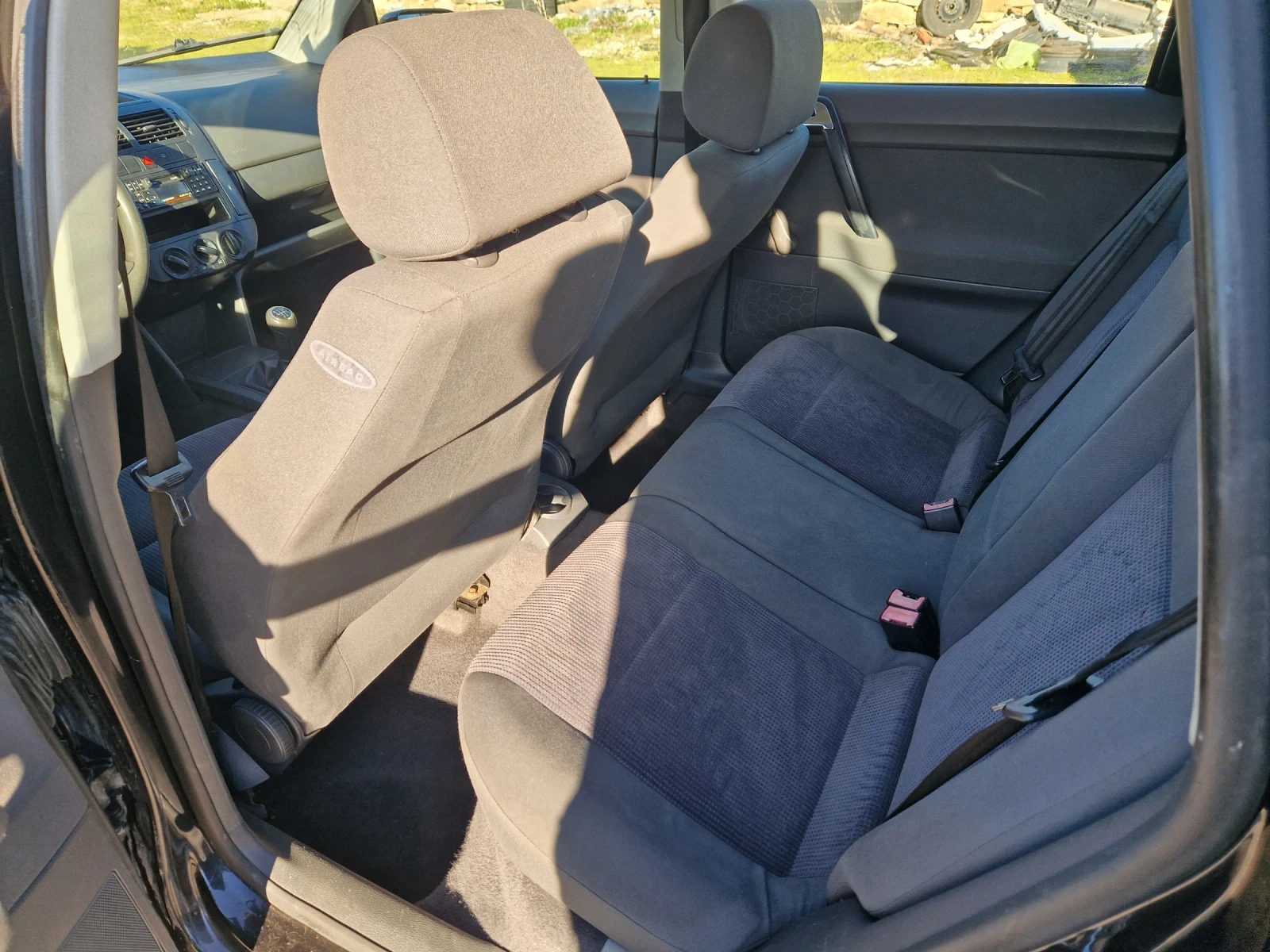 VW Polo 1.4TDI, 75кс, 05г, КЛИМАТИК, ИТАЛИЯ , снимка 12 - Автомобили и джипове - 53785256