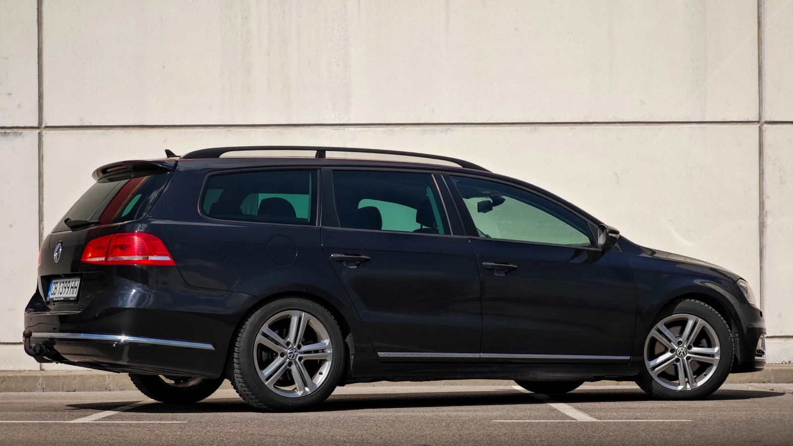 VW Passat R-Line 2.0 TDI, снимка 2 - Автомобили и джипове - 53995003