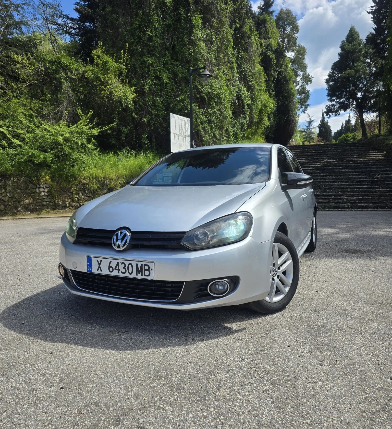 VW Golf 1.6TDI, снимка 9 - Автомобили и джипове - 54294972