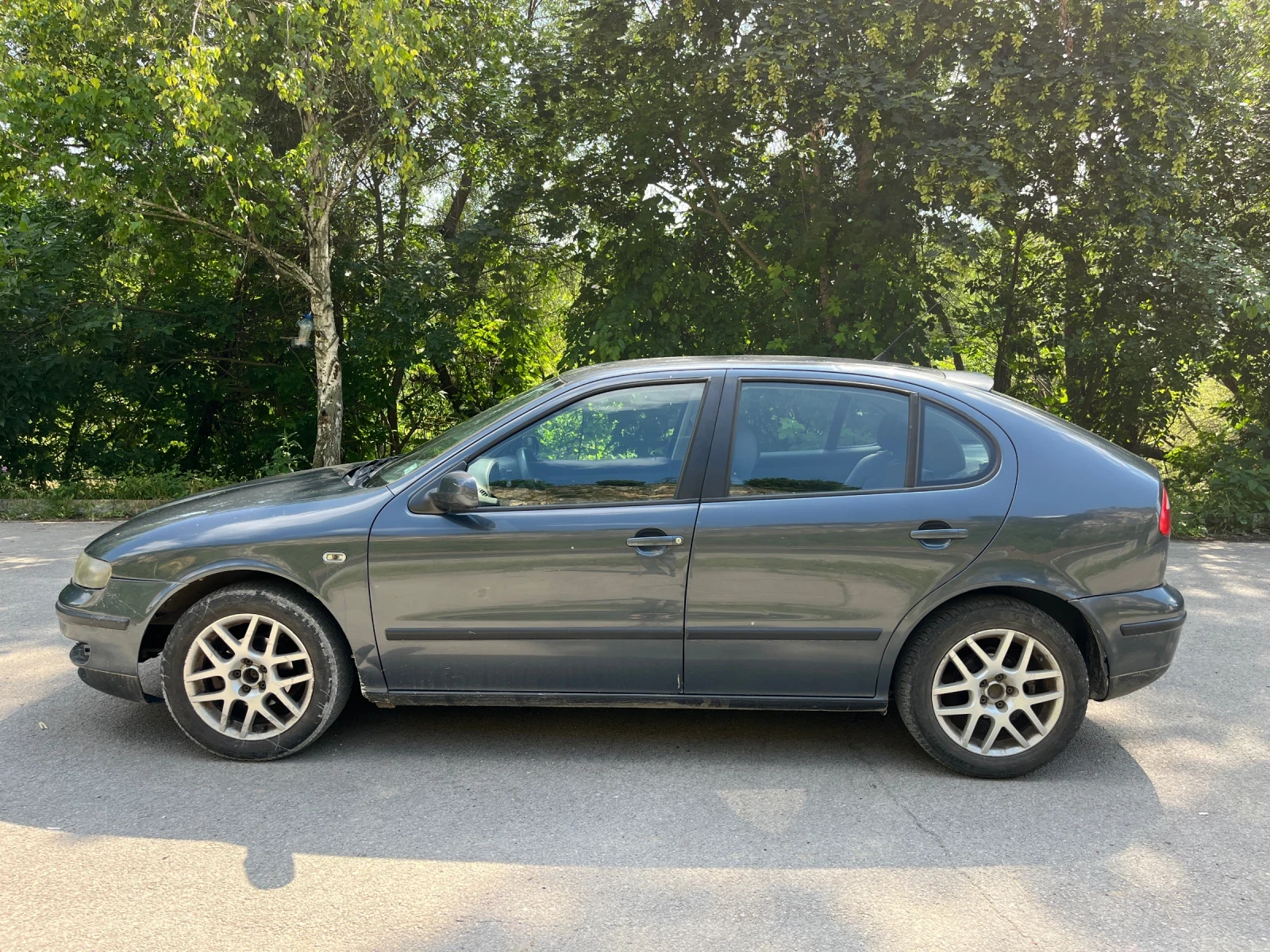 Seat Leon 1.6 LPG, снимка 3 - Автомобили и джипове - 54792626