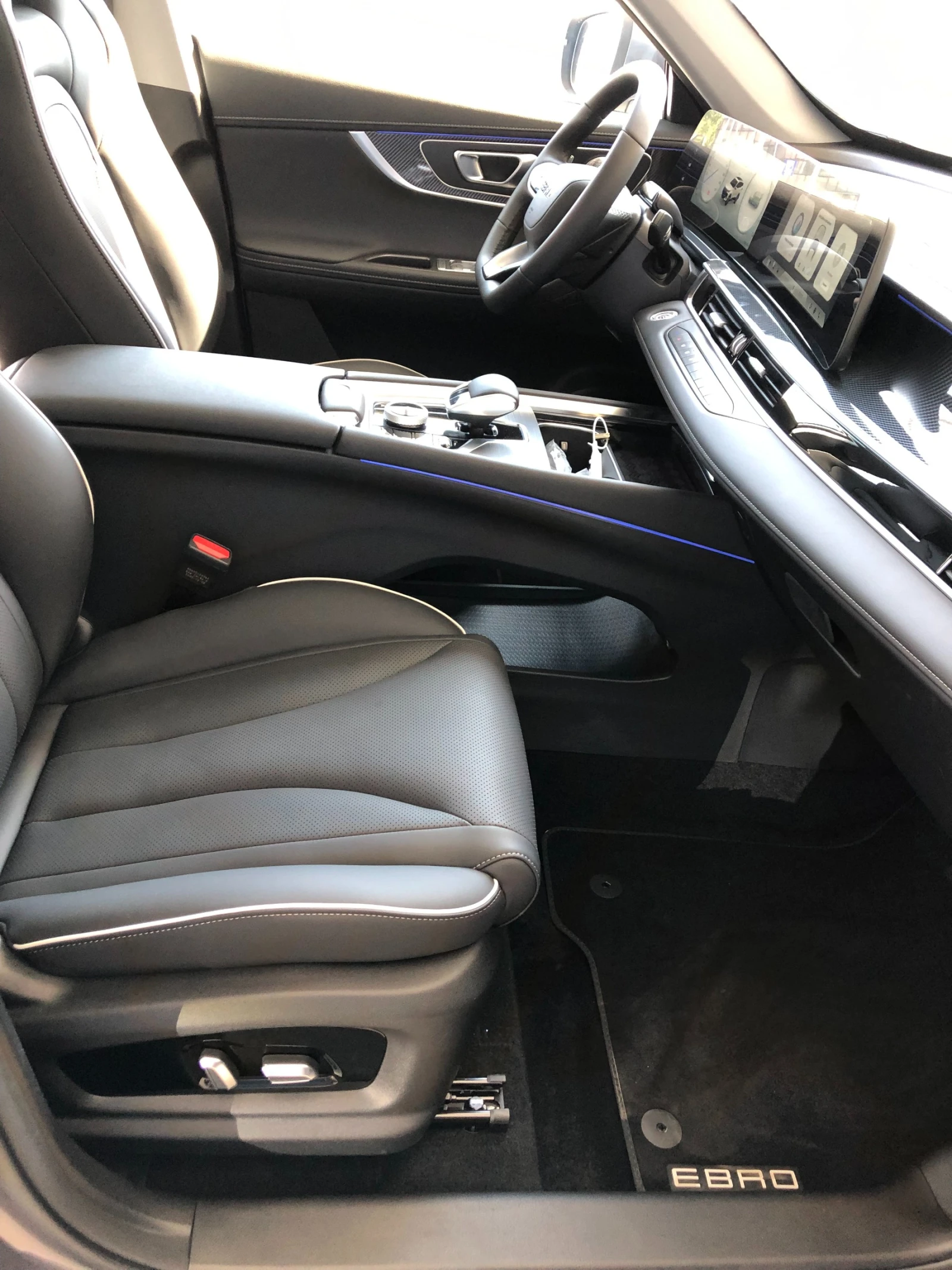 EBRO s700 LUXURY, снимка 8 - Автомобили и джипове - 54967520