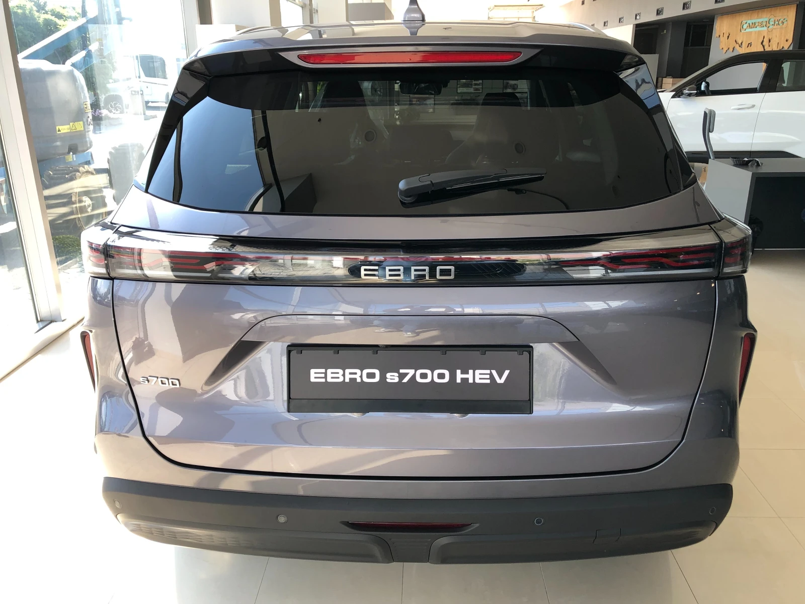 EBRO s700 LUXURY, снимка 4 - Автомобили и джипове - 54967520