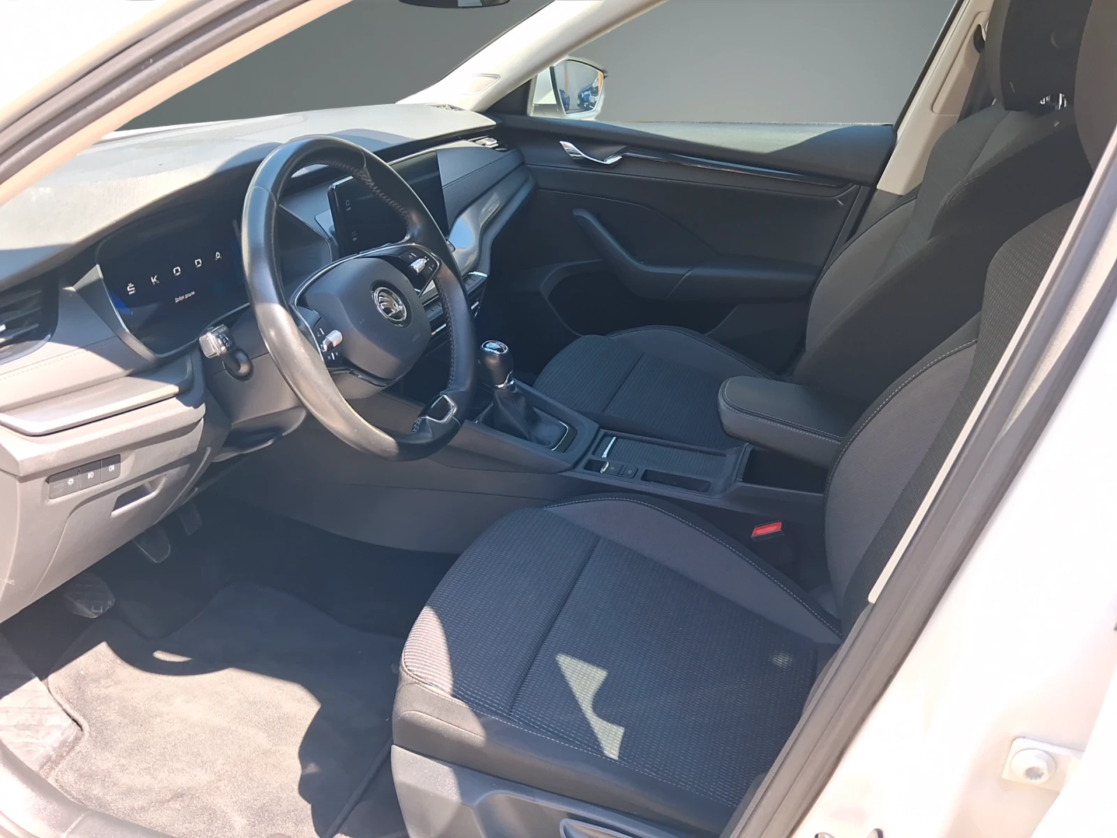 Skoda Octavia  Амбишън 2, 0 TDI / 85 kW / 115 к.с., 6M, снимка 9 - Автомобили и джипове - 55616786