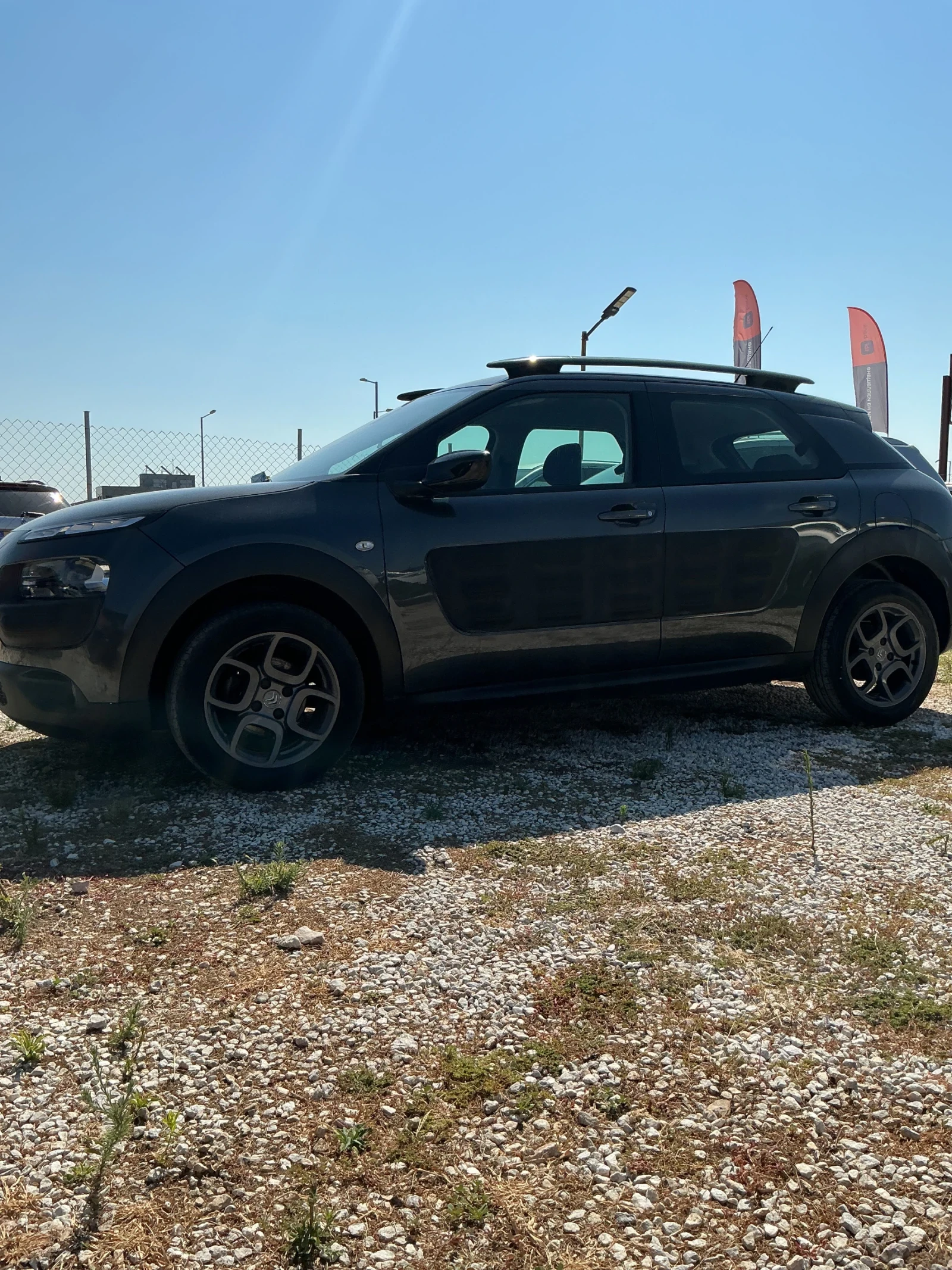 Citroen C4 Cactus 1, 6 d, снимка 4 - Автомобили и джипове - 55622929