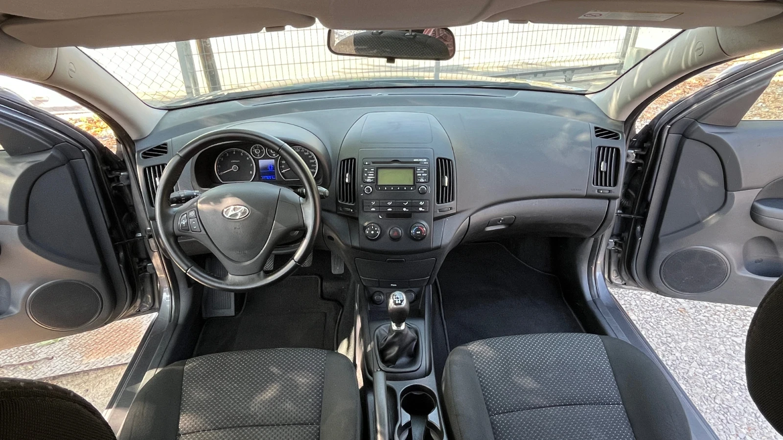 Hyundai I30 CW 1.4 16V 105 kc, снимка 8 - Автомобили и джипове - 55691172