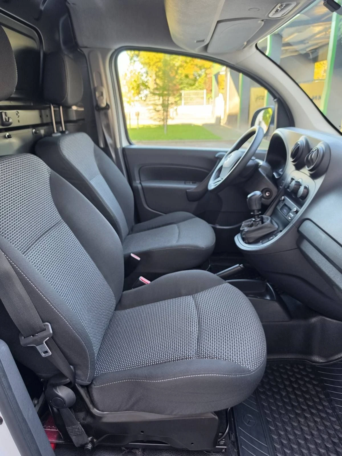 Mercedes-Benz Citan 111CDI, MAXI, снимка 13 - Автомобили и джипове - 56082619