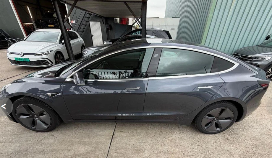 Tesla Model 3  4х4 Европейска Long Range, снимка 8 - Автомобили и джипове - 56261393