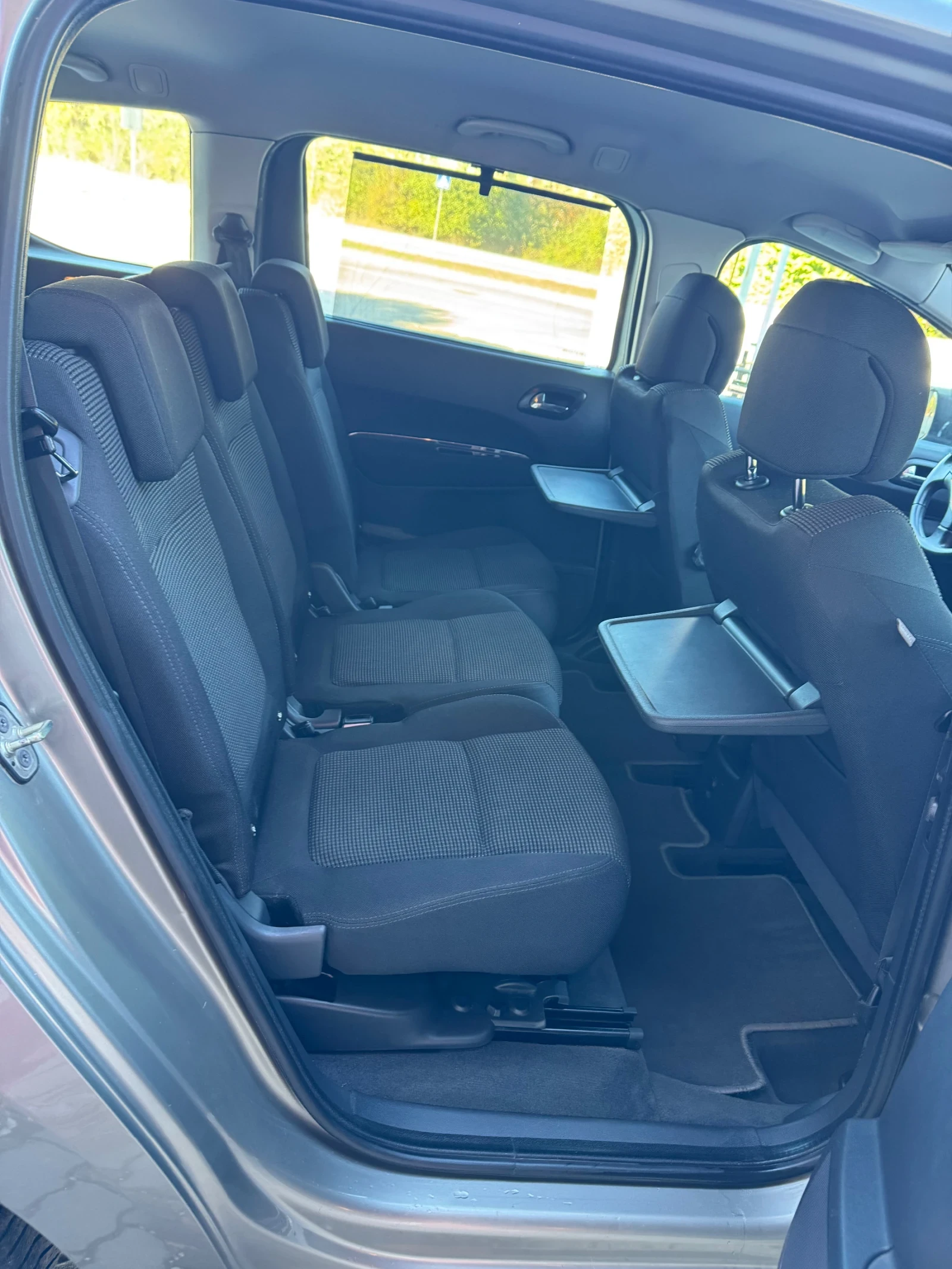 Peugeot 5008 1.6 Hdi 7 ������ ��� | Mobile.bg � ����������� 14