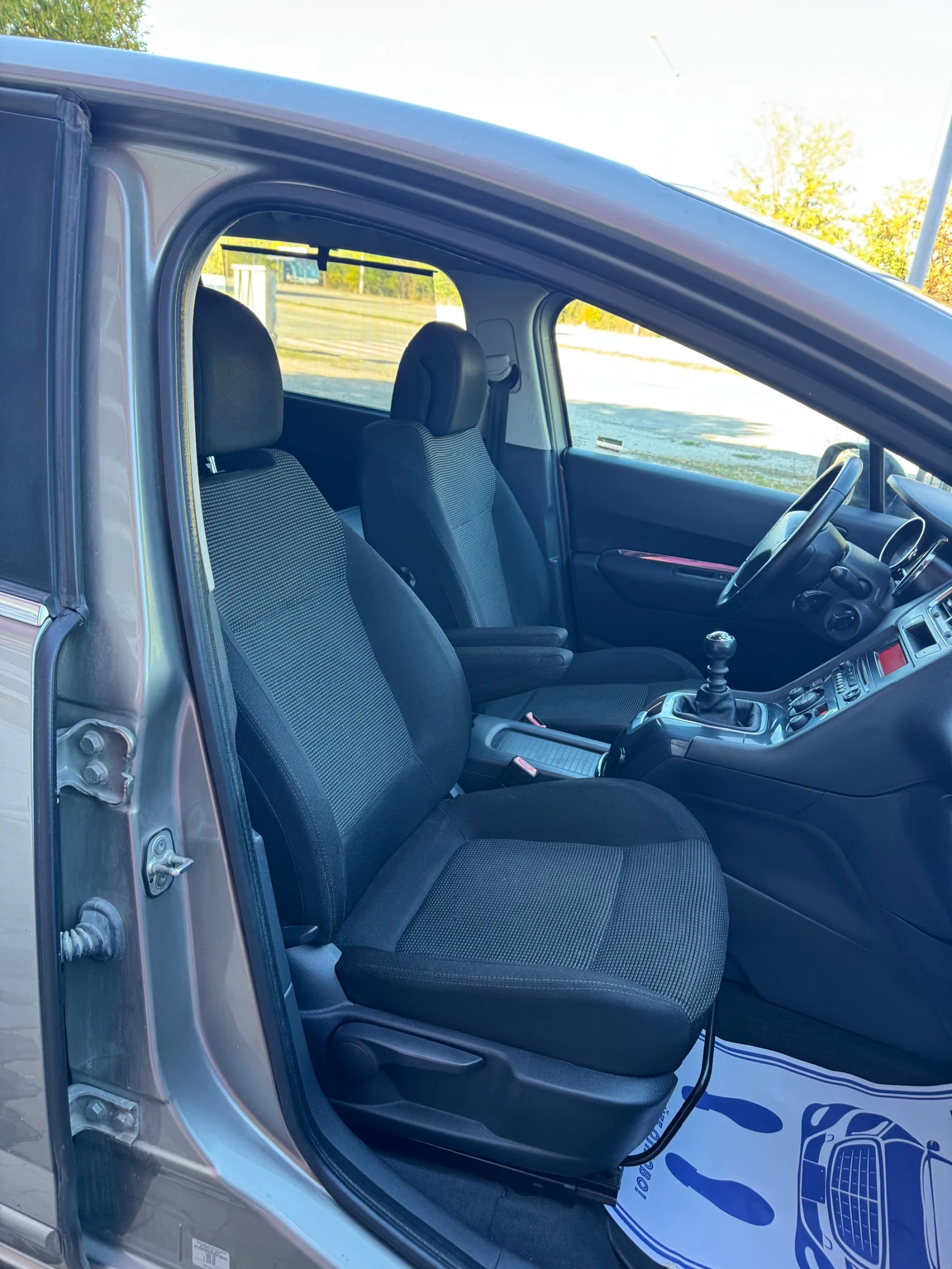 Peugeot 5008 1.6 Hdi 7 ������ ��� | Mobile.bg � ����������� 11