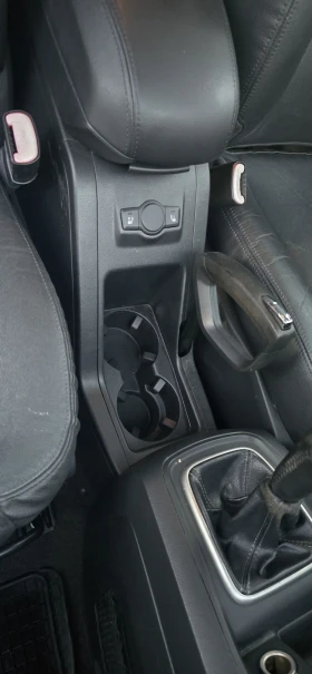 Chevrolet Captiva 2.4i, Кожа, снимка 17