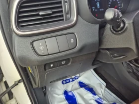 Kia Sorento 2.2 CRDI 4WD - САМО 30% АВАНС, снимка 13
