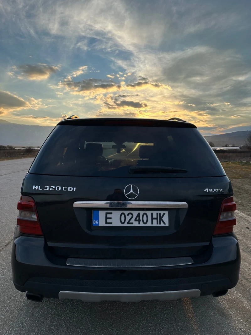 Mercedes-Benz ML 320 4 Matic, снимка 7 - Автомобили и джипове - 47994349