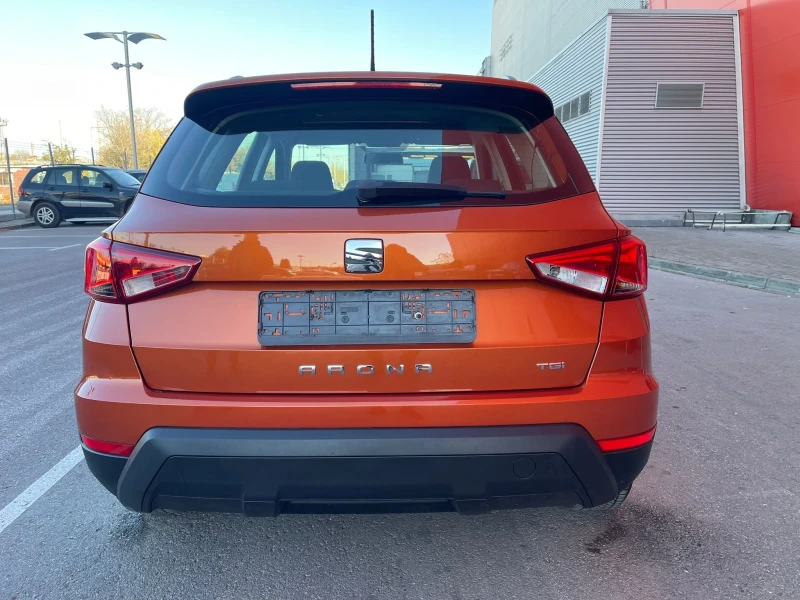 Seat Arona 1.0 TGI ЕВРО6, снимка 6 - Автомобили и джипове - 48958888