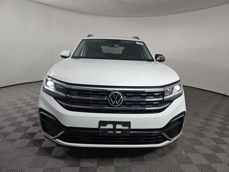 VW Atlas, снимка 2 - Автомобили и джипове - 49188383