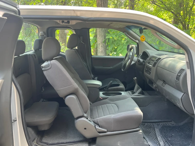 Nissan Frontier, снимка 8 - Автомобили и джипове - 51475260