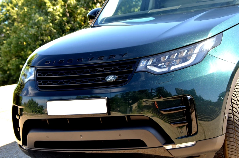 Land Rover Discovery 3.0d HSE, 249hp Black edition, снимка 4 - Автомобили и джипове - 52461976
