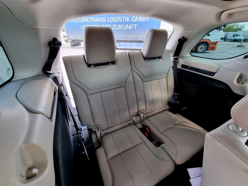 Land Rover Discovery 3.0d HSE, 249hp Black edition, снимка 16 - Автомобили и джипове - 52461976