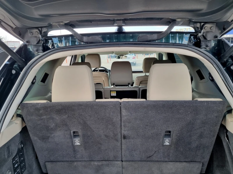 Land Rover Discovery 3.0d HSE, 249hp Black edition, снимка 13 - Автомобили и джипове - 52461976