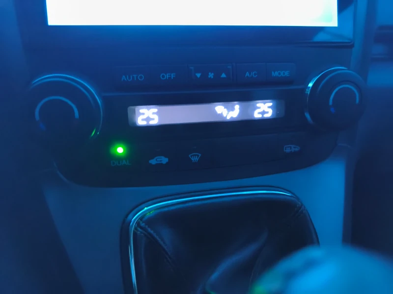 Honda Cr-v, снимка 9 - Автомобили и джипове - 52902284