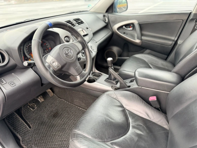Toyota Rav4 2.2d4d Всичко платено, снимка 8 - Автомобили и джипове - 53281502