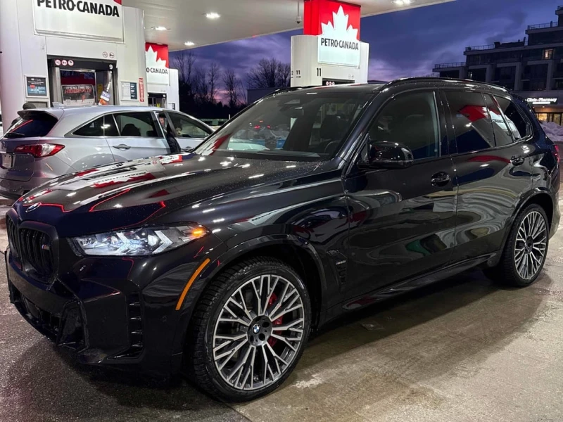 BMW X5 M60i XDRIVE| HUD| HAR/KARDON| ПОДГРЕВИ| ОБДУХВАНЕ, снимка 2 - Автомобили и джипове - 53463886