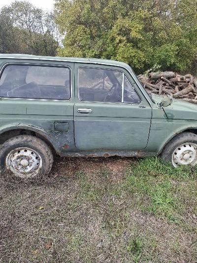 Lada Niva, снимка 2 - Автомобили и джипове - 53374175