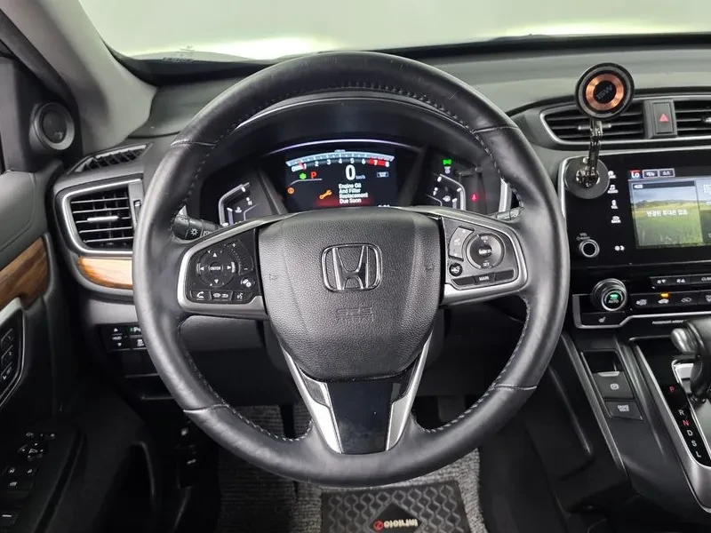 Honda Cr-v 1.5 Touring 4Wd, снимка 13 - Автомобили и джипове - 55927720