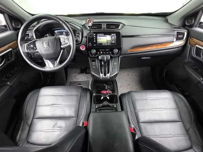 Honda Cr-v 1.5 Touring 4Wd, снимка 7 - Автомобили и джипове - 55927720