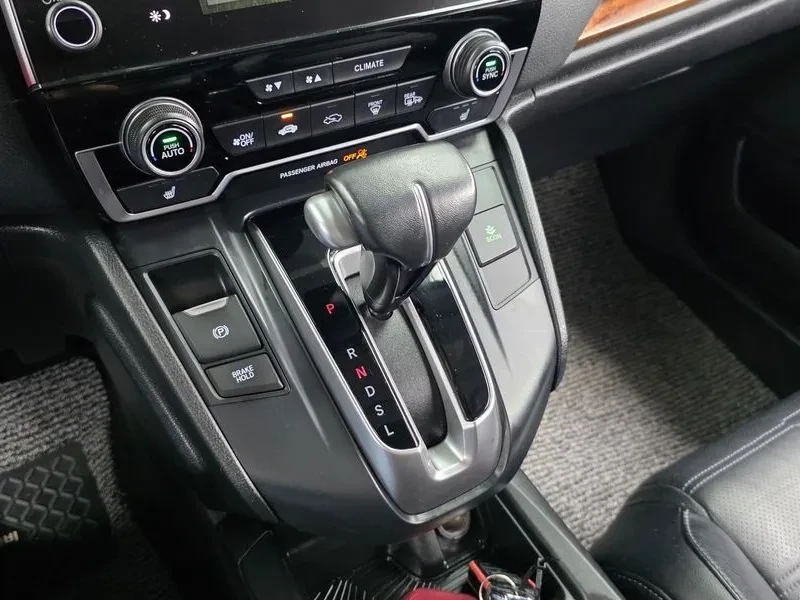 Honda Cr-v 1.5 Touring 4Wd, снимка 9 - Автомобили и джипове - 55927720
