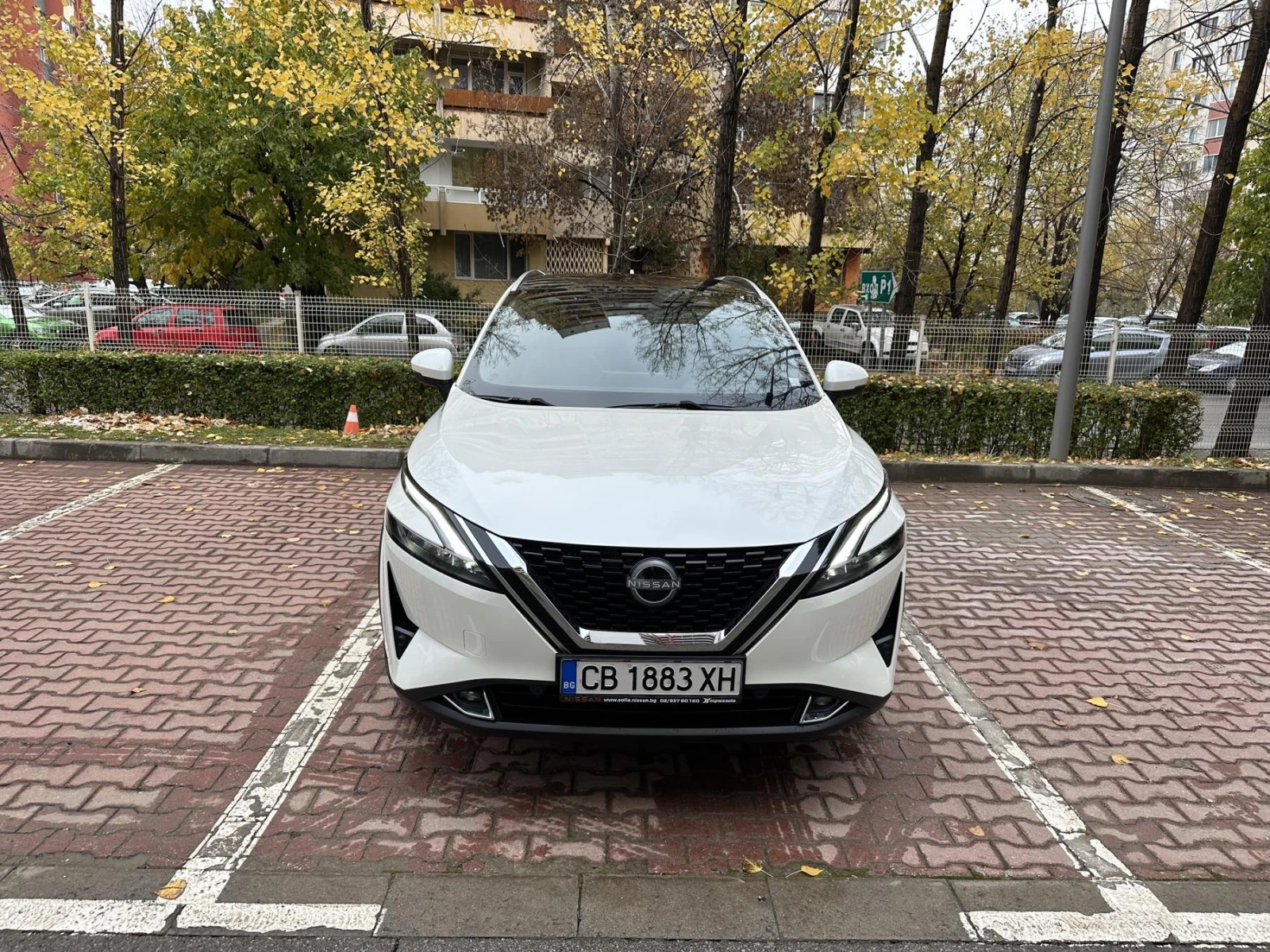 Nissan Qashqai Tekna Plus 4X4 - изображение 3
