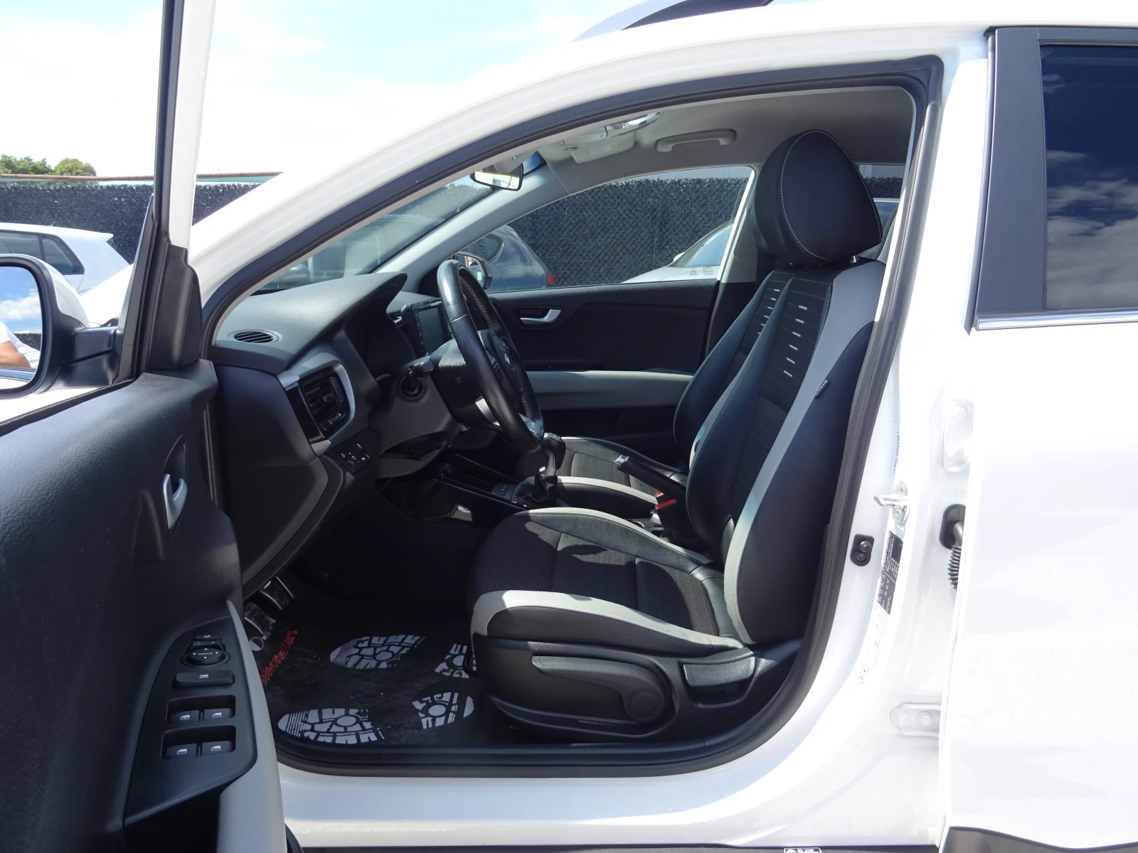 Kia Stonic  - изображение 10