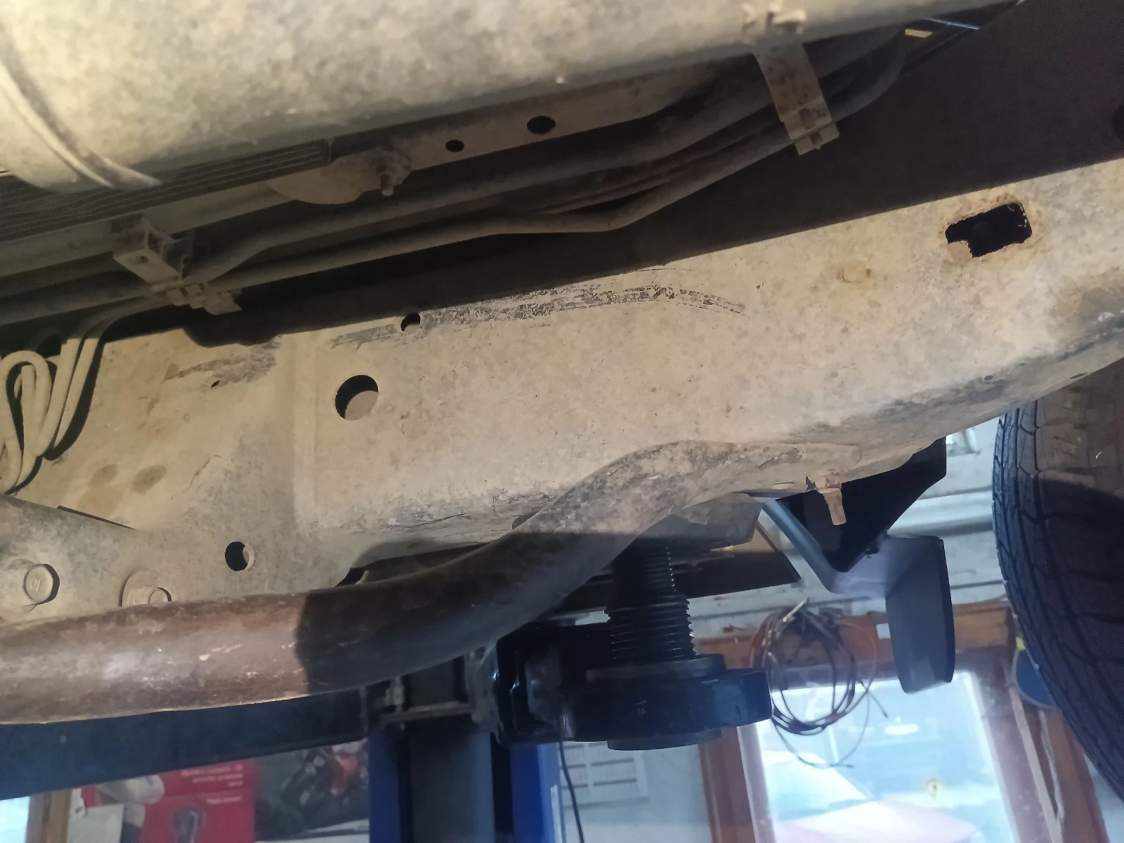 Toyota Land cruiser  - изображение 7