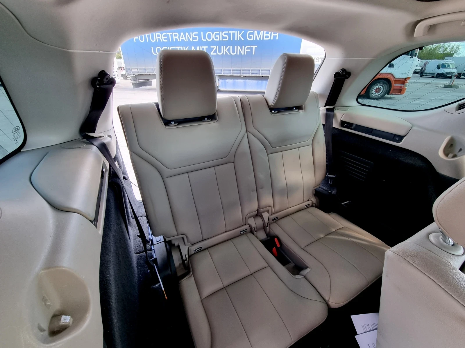 Land Rover Discovery 3.0d HSE, 249hp Black edition | Mobile.bg   16