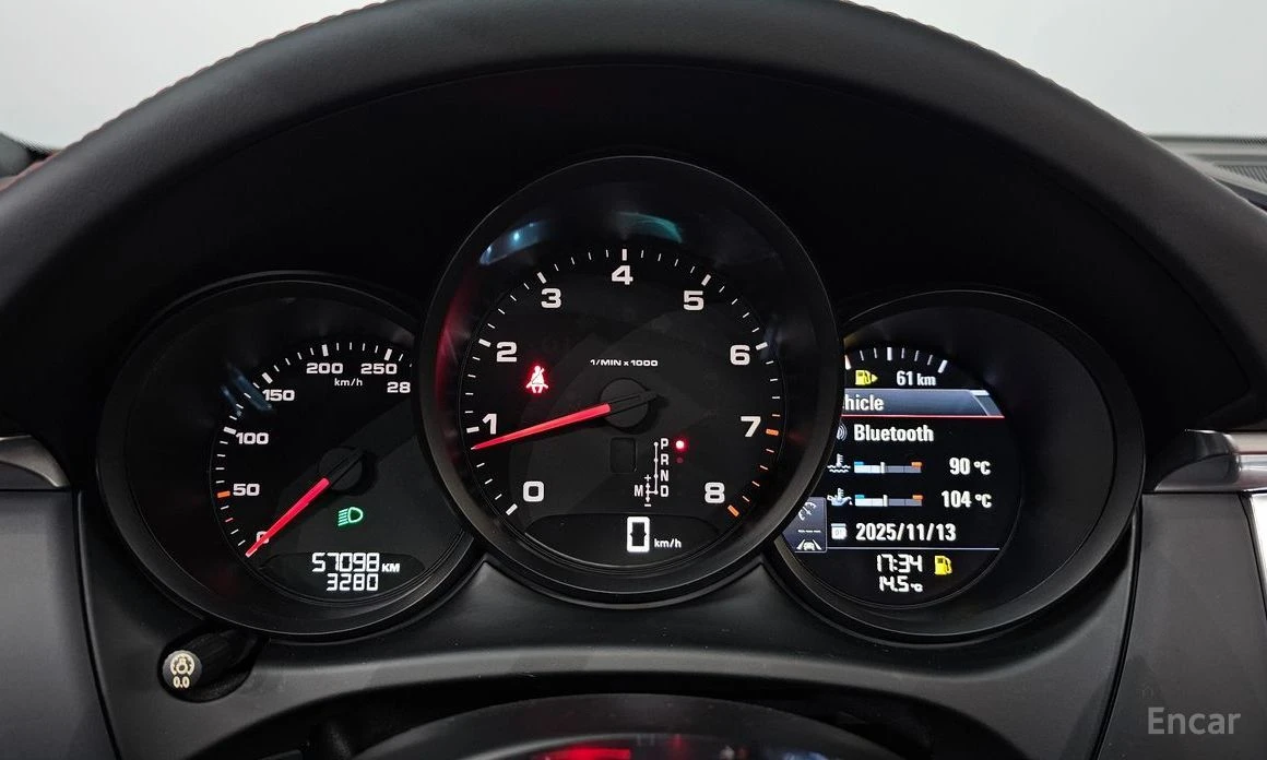 Porsche Macan  - изображение 8