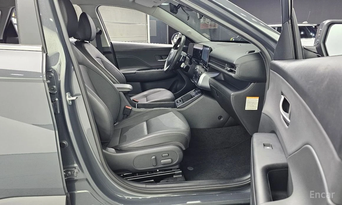 Hyundai Kona HYBRID* INSPIRATION* ПОДГРЕВ* ОБДУХВАНЕ* 360КАМЕРА, снимка 12 - Автомобили и джипове - 54227403