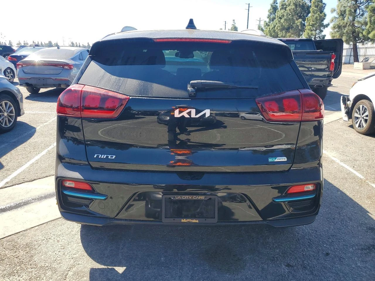 Kia Niro EV EX FWD, снимка 6 - Автомобили и джипове - 54304648