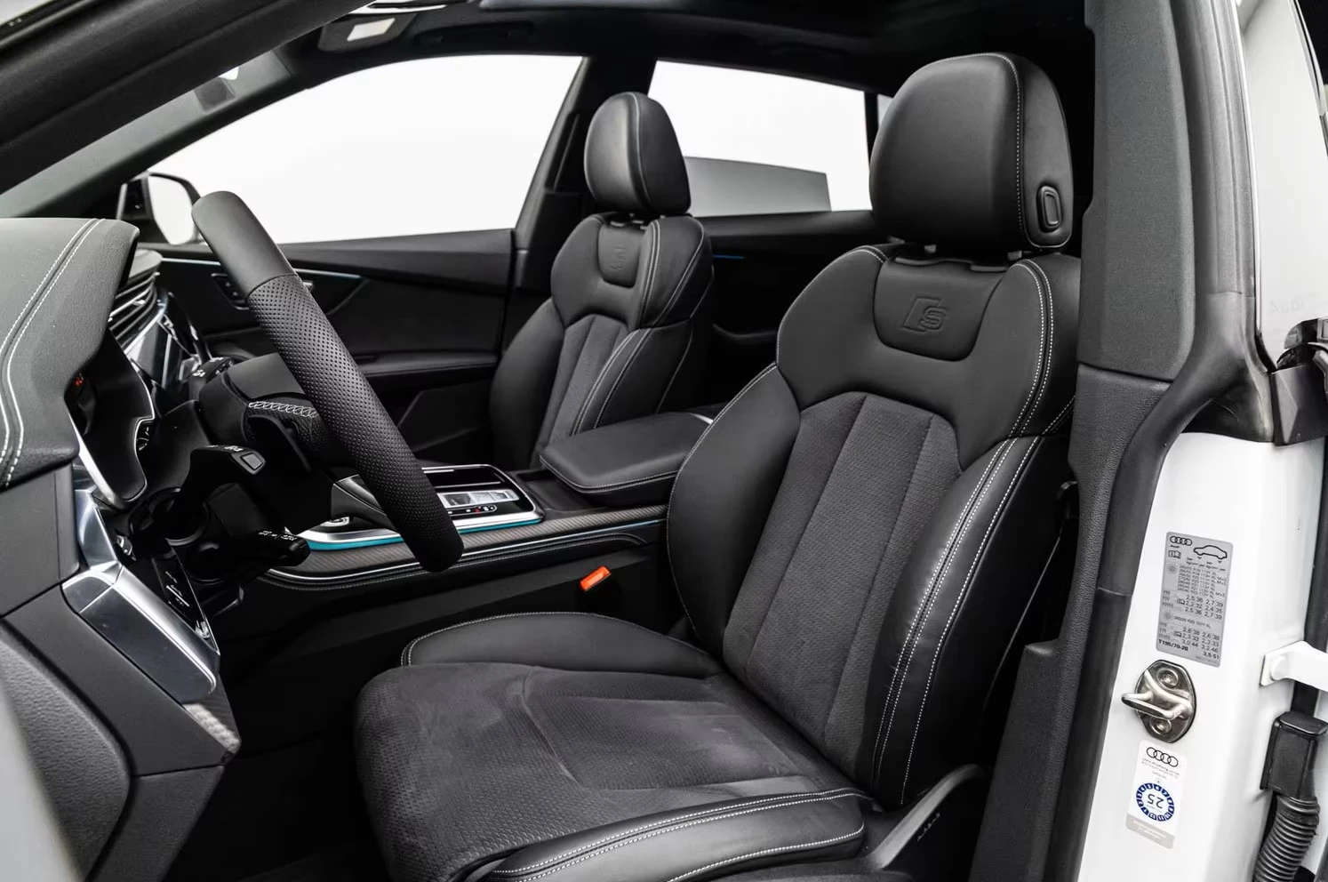 Audi Q8 50TDI 2x S-LINE QUATTRO, снимка 9 - Автомобили и джипове - 54972368