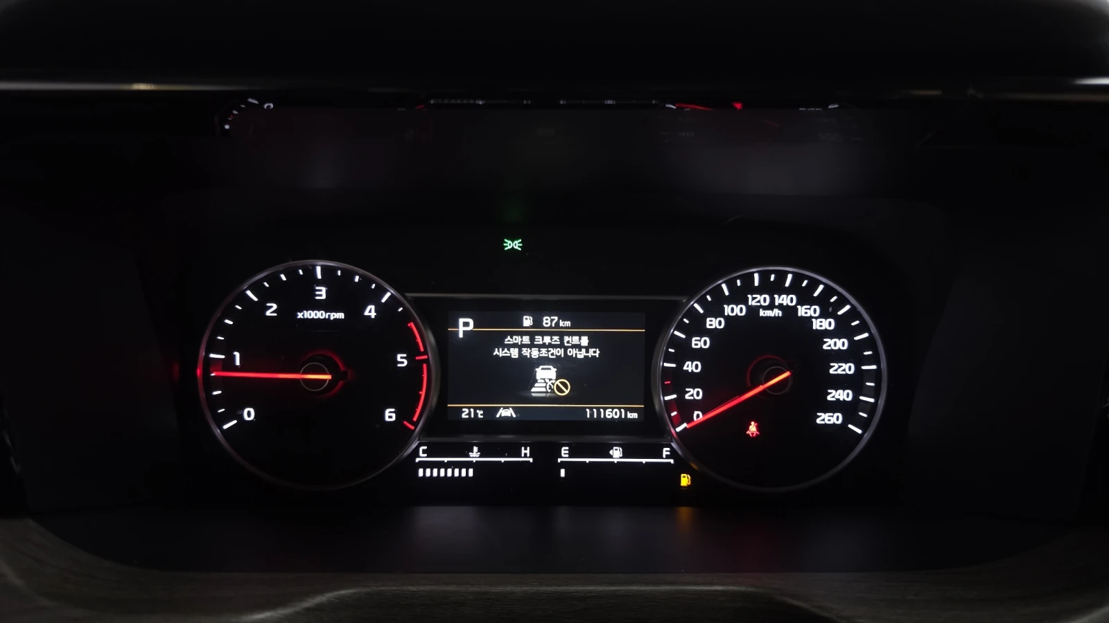 Kia Sorento 2.2* ЕЛ. БАГАЖНИК* BLIND SPOT* КРАЙНА ЦЕНА, снимка 8 - Автомобили и джипове - 55336582