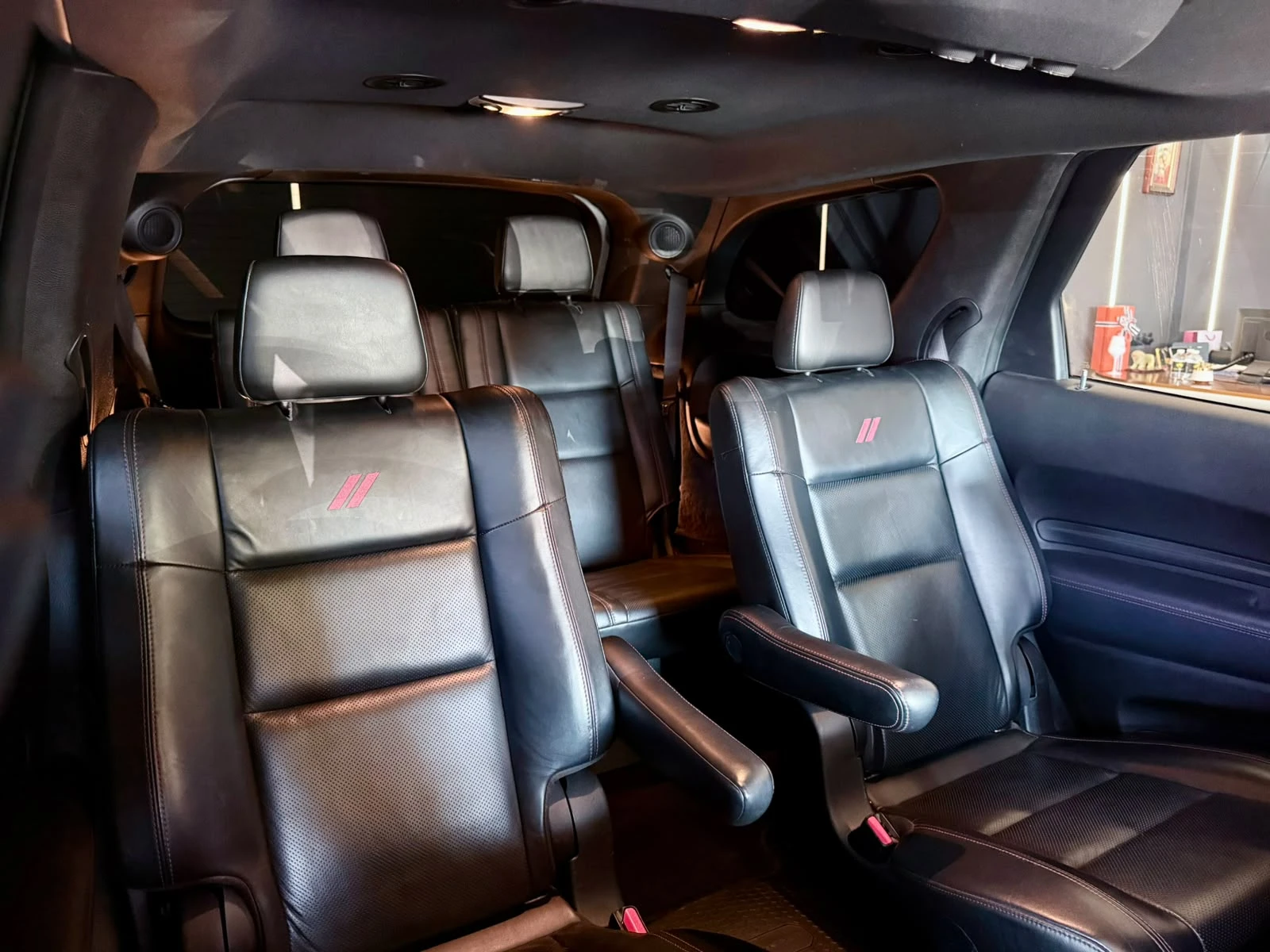 Dodge Durango 5.7* V8* HEMI* Full* Обдух* 6 Seats* ЛИЗИНГ , снимка 16 - Автомобили и джипове - 55573779