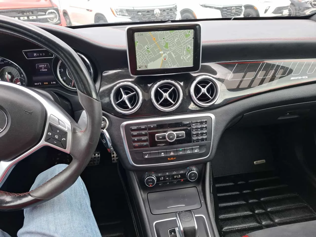 Mercedes-Benz GLA 45 AMG * АВТОКРЕДИТ * ГЛАВНО ПРЕДСТАВИТЕЛСТВО, снимка 10 - Автомобили и джипове - 55785614