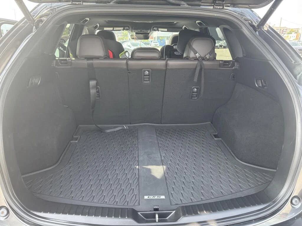 Mazda CX-5 SIGNATURE* AWD* ПАНО* BLIND SPOT* NAPPA* , снимка 13 - Автомобили и джипове - 56121439