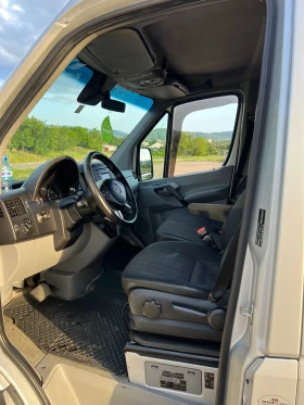 Mercedes-Benz Sprinter 319 Bluetec 8+ 1 7g-tronic, снимка 8